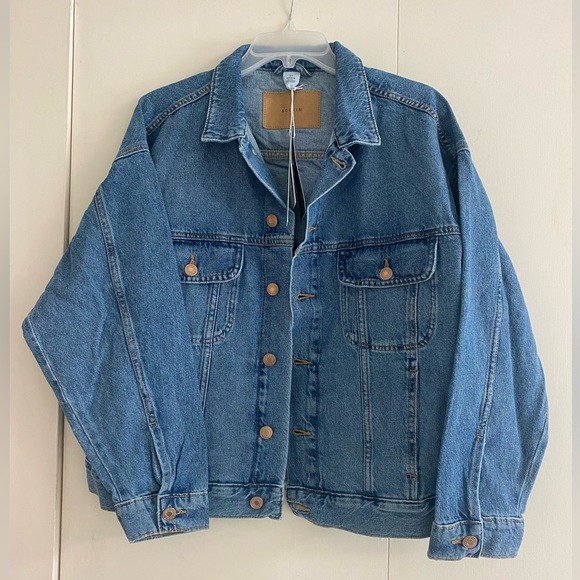 Brand new H&M (&Denim) oversized Denim Jacket (Size X-Small, NWT) - Picture 2 of 7